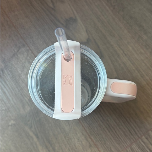 Stanley Quencher H2.0 Flowstate 40oz Tumbler Ombre - Picture 6 of 9